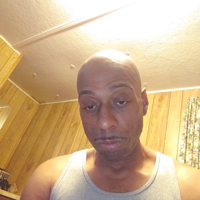 Marcus Hoskins - Twitter Profile Picture of Marcus Hoskins (@MarcusHoskins18) on Twitter