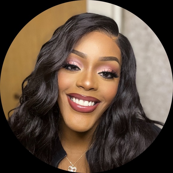 Profile Picture of Ericka Sutton (@erickasuttom) on Poshmark