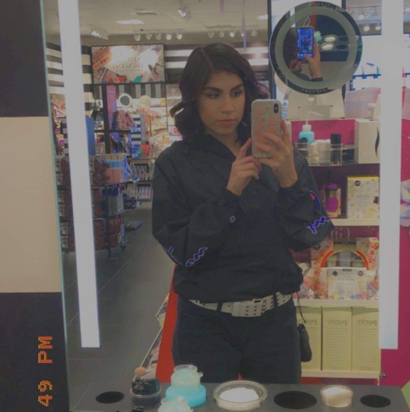 Profile Picture of Savannah Ryan (@xosaaav) on Poshmark