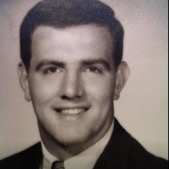 Profile Picture of Deena Mcmunn (@drmcmunn) on Poshmark