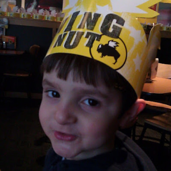 Profile Picture of Tylor Formont (@tylorformont) on Poshmark