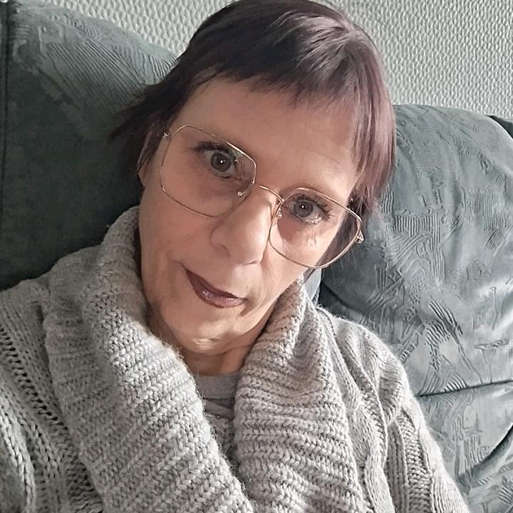 Profile Picture of Evelyne Boucher (@evelyne.boucher1) on Tiktok