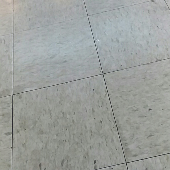 Profile Picture of Grashawn Ager (@agerboy04) on Poshmark