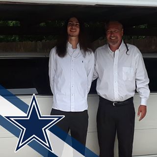 Profile Picture of Charlie Willis (@charlie.willis.7737) on Facebook