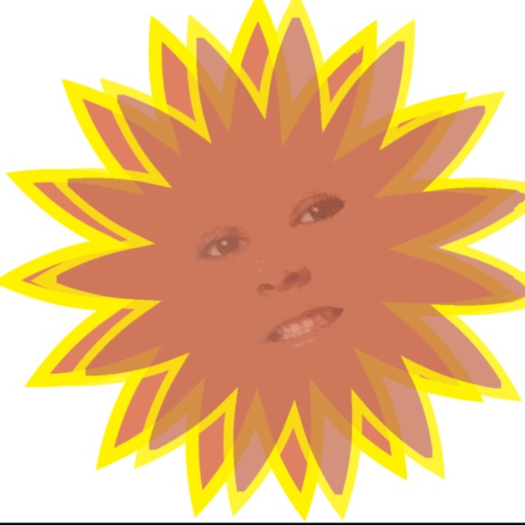 Profile Picture of Jacqueline Schaffer (@sonshinescloset) on Poshmark