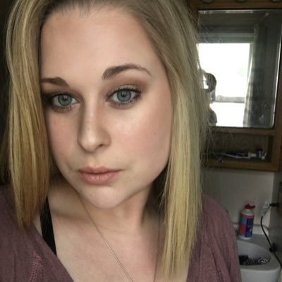 Profile Picture of B (@Brynnchapman) on Twitter
