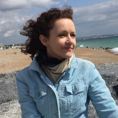 Profile Picture of Lisa Pettibone (@lisa_pettibone) on Twitter