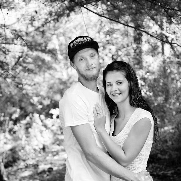 Profile Picture of Matt n amber Cummings (@amber042692) on Poshmark