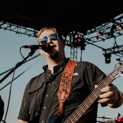 Profile Picture of Logan Johns (@@LogDog96) on Twitter