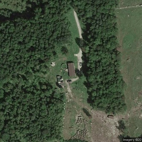 Profile Picture of Stefan Gromada (@smgromada) on Poshmark