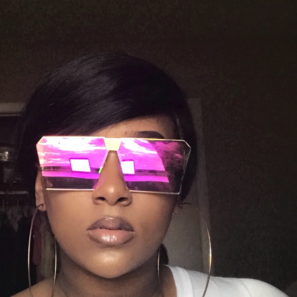 Profile Picture of Jasmine Furlow (@fashionxjas) on Poshmark