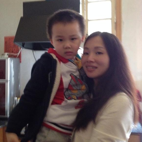 Profile Picture of Jin Lin (@lin007770) on Poshmark