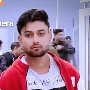 Profile Picture of Arhaan Khan (@afsar786qureshi) on Twitter