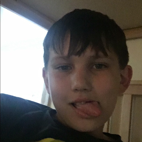 Profile Picture of Evan Escobar (@evansupreme) on Poshmark