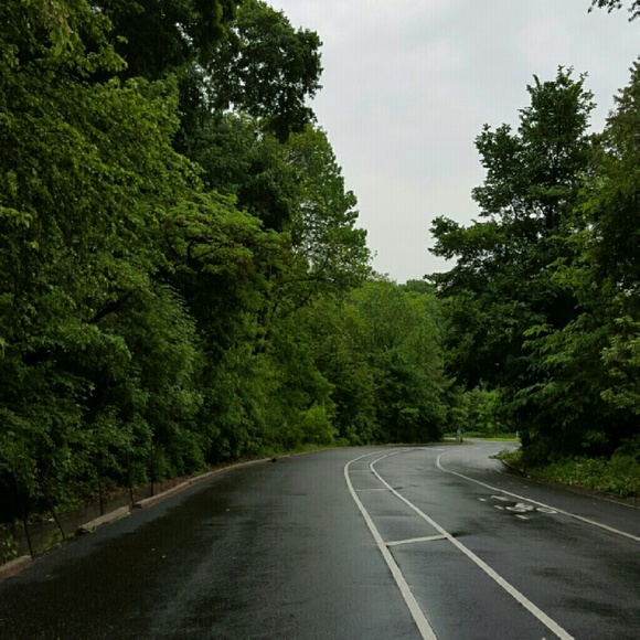 Profile Picture of Ming Ming (@rrming) on Poshmark