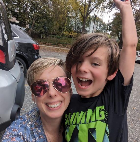 Lauren Unflat-berry - Poshmark Profile Picture of Lauren Unflat-berry (@laurenunflat803) on Poshmark