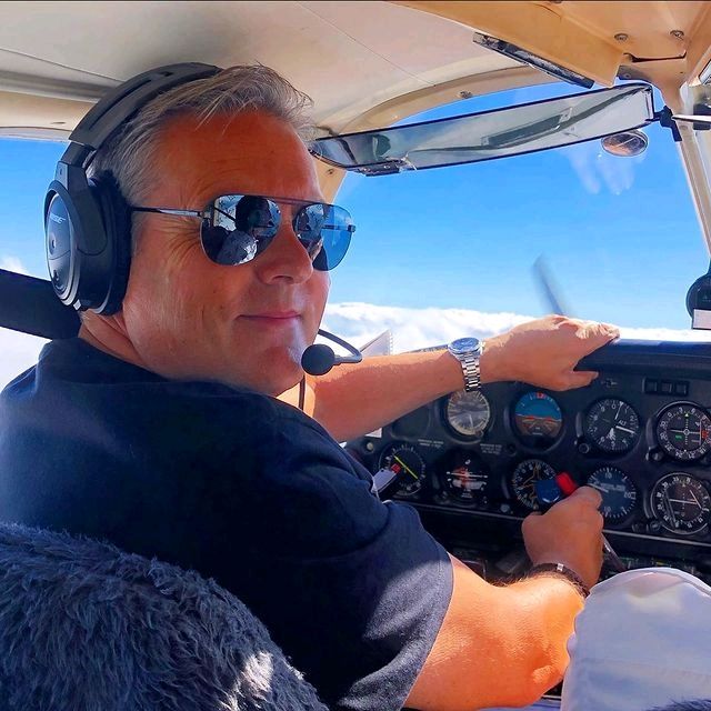 Profile Picture of Steve Cross (@steve.crossey) on Tiktok