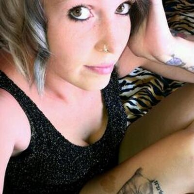 Profile Picture of Renee Stokes (@reneejstokes) on Twitter