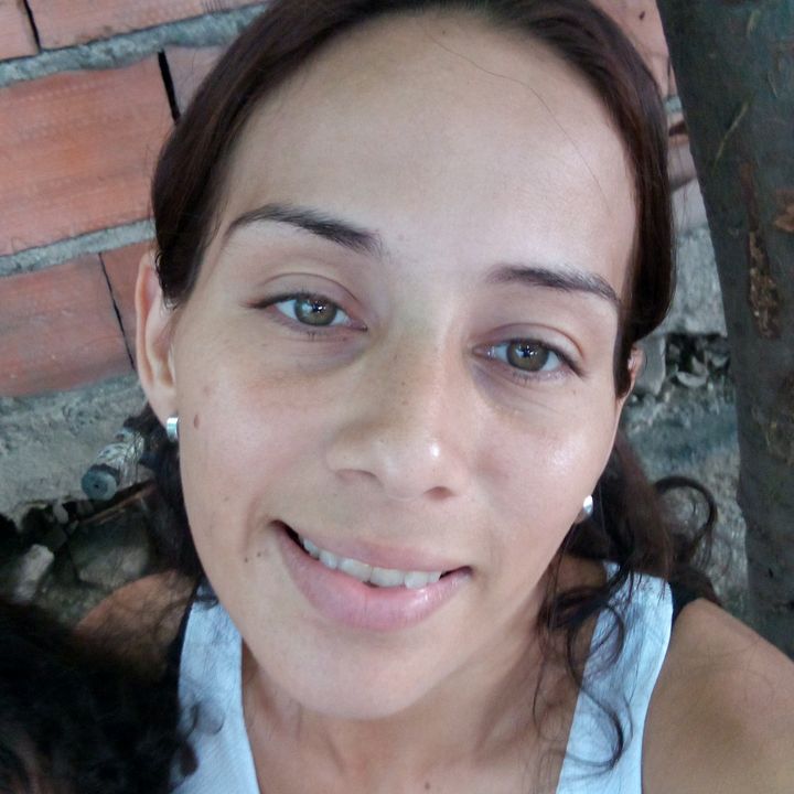 Profile Picture of Nicole Ballesteros ❤️ (@douglancy) on Tiktok