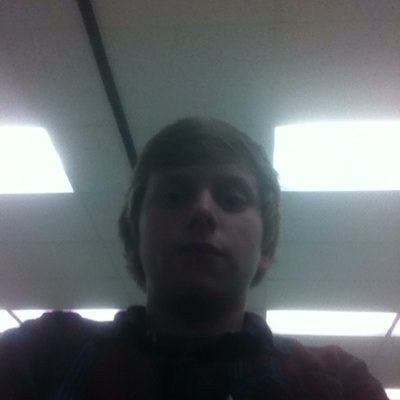 Profile Picture of Josh Poore (@joshpoore33) on Twitter