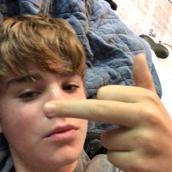 Profile Picture of Thomas Lancaster (@tlancasterv) on Poshmark