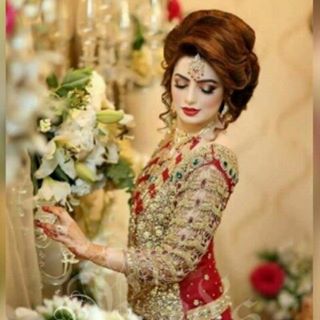 Profile Picture of Nargis Karimi (@nargis.karimi.733) on Facebook