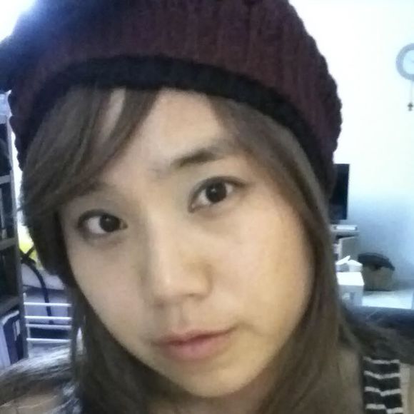 Profile Picture of Jin Chung (@jinchung) on Poshmark