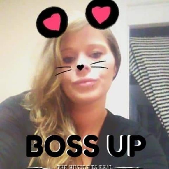 Profile Picture of Ashley Hoyt (@ashleyhoyt924) on Poshmark