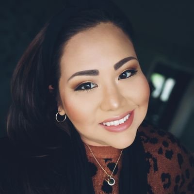 Profile Picture of Natalie A. Bustos (@natjb15) on Twitter