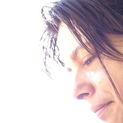 Profile Picture of Joanna Gamble (@JoJGamble) on Twitter