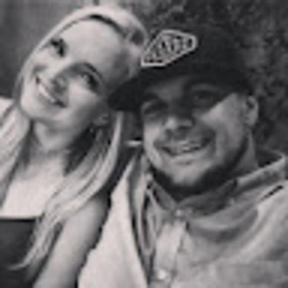 Profile Picture of Daniel Nilson (@djnilly1208) on Poshmark