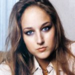 Profile Picture of Leelee Sobieski (@PicklesHunt) on Twitter