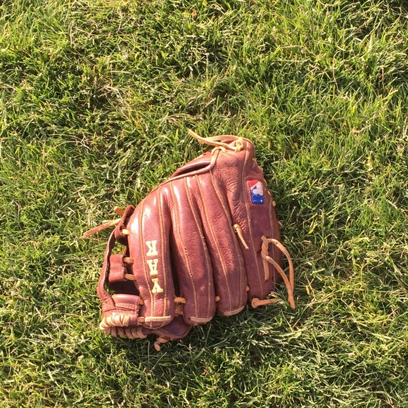 Profile Picture of Chanda Reichelderfer (@derfergirl) on Poshmark