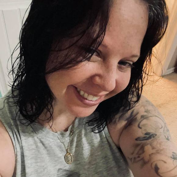 Profile Picture of Jennifer Mccrone (@mccrone) on Poshmark