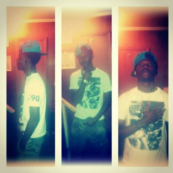 Profile Picture of Daniel Holt (@danielholt25) on Poshmark