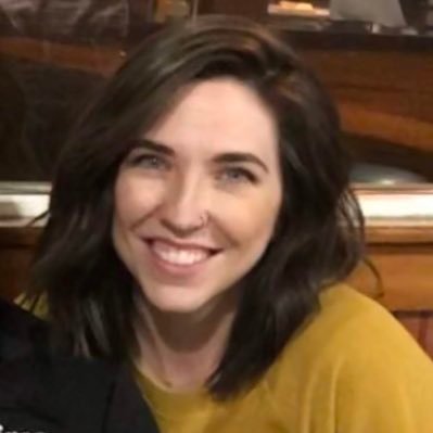 Profile Picture of Dionne McLean Davis (@DeeMitchDavis) on Twitter