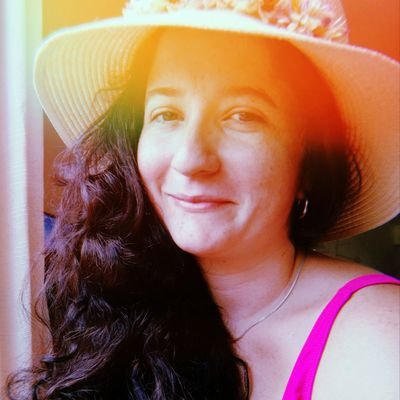 Profile Picture of Nancy Valiente (@NancyValiente9) on Twitter