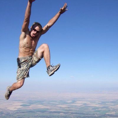 Profile Picture of Stephen Ealy (@StephJamz) on Twitter