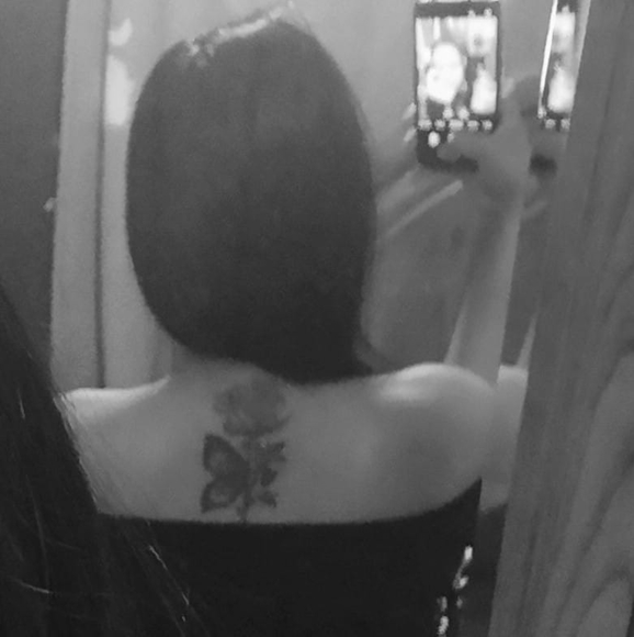 Profile Picture of Kath Vowles (@katrina_saco) on Poshmark