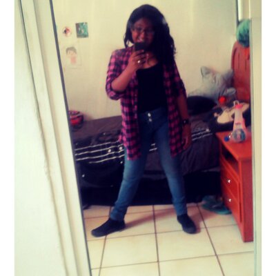 Nayeli Jimenez - Twitter Profile Picture of Nayeli Jimenez (@nayelijimenez16) on Twitter