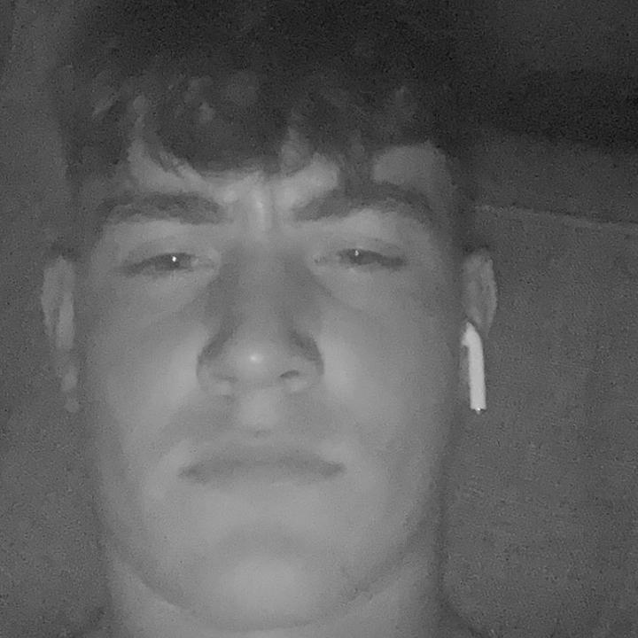 Profile Picture of Charlie Shack (@charlieshack77) on Tiktok