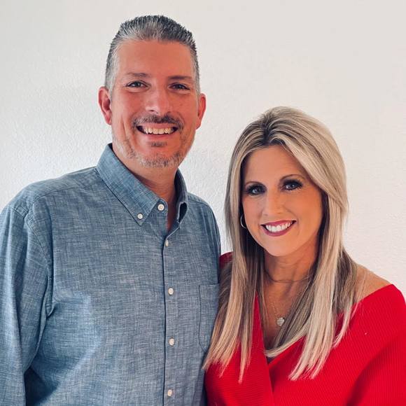 Angela Hilligoss - Poshmark Profile Picture of Angela Hilligoss (@hilligossfam) on Poshmark