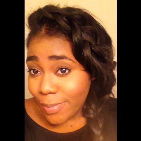 Profile Picture of Daren Cuffy (@dcuffy7521) on Poshmark