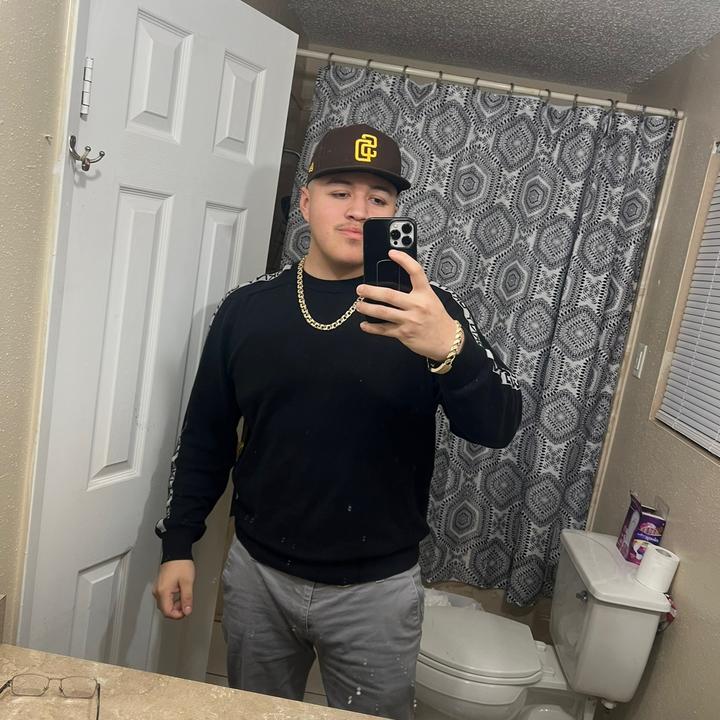 Profile Picture of Efren Gonzalez (@@efrengonzalez) on Tiktok