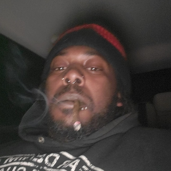 Profile Picture of Anthony Mccleveland (@spliffous) on Poshmark