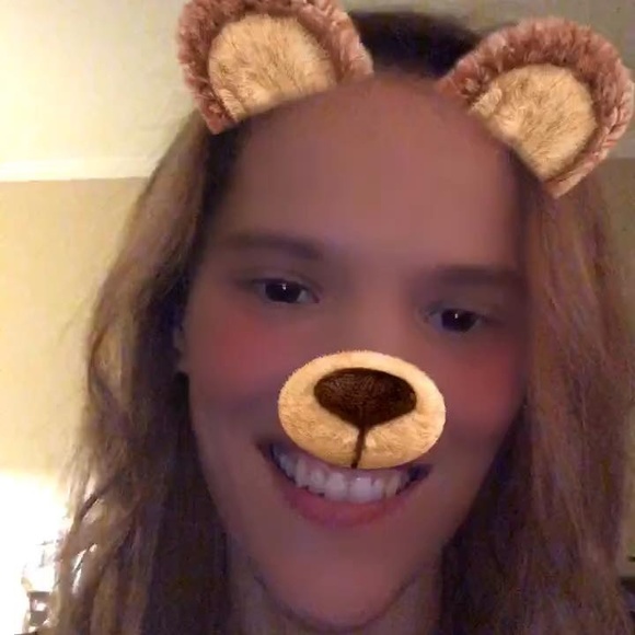 Profile Picture of Nadia Bouzar (@nadialyna) on Poshmark