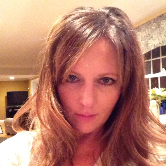 Profile Picture of Katie Oregan (@katieoregan) on Poshmark
