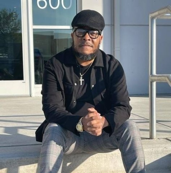 Profile Picture of James Bettis (@bettisj46) on Poshmark