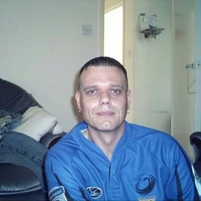 Profile Picture of Dave Clatworthy (@daiclat11) on Twitter