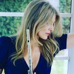 Profile Picture of Lisa Friend | Flautist 🧚‍♀️ (@lisafriendflute) on Instagram